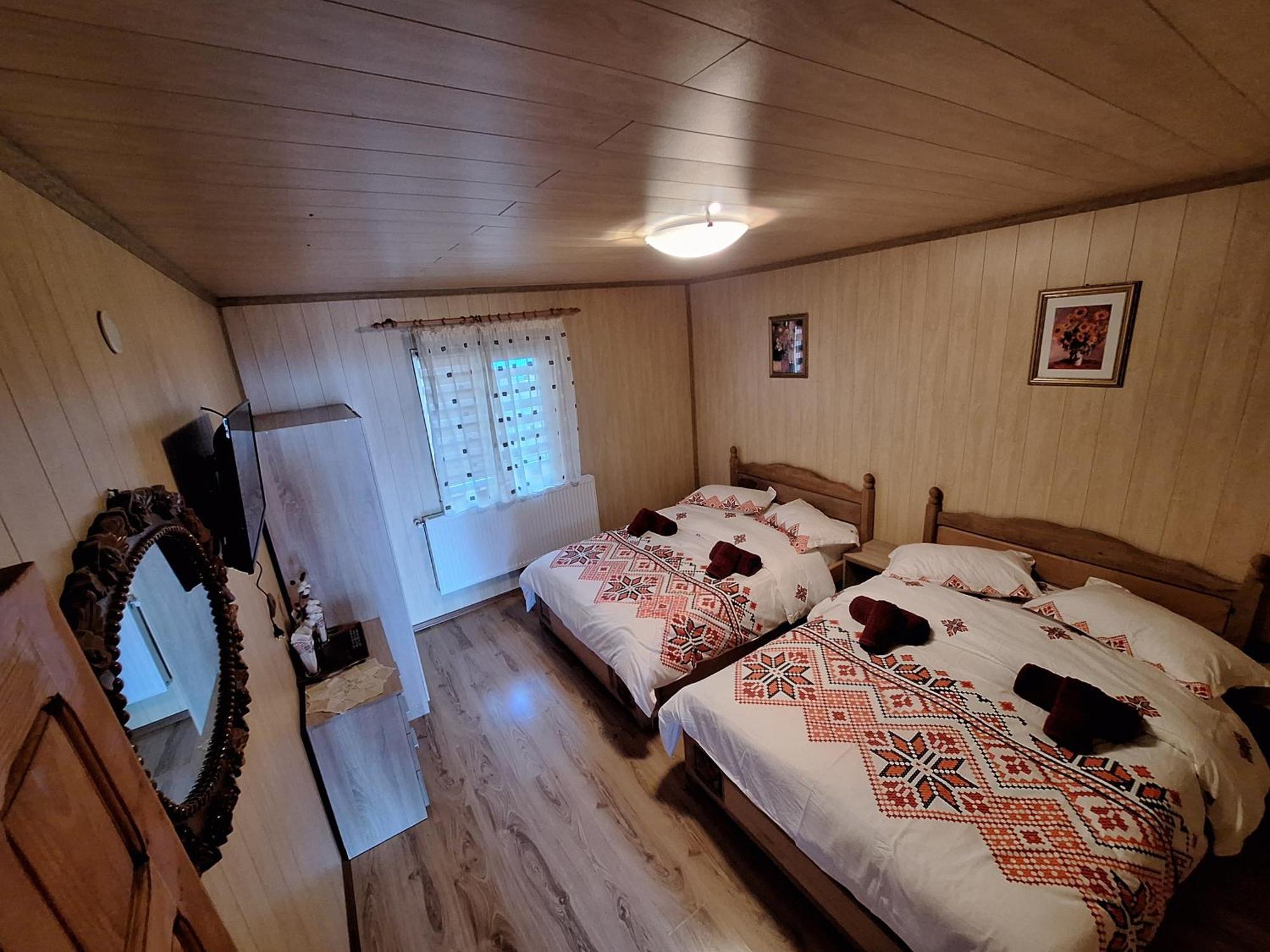 NucşoaraCasa Diana别墅 外观 照片
